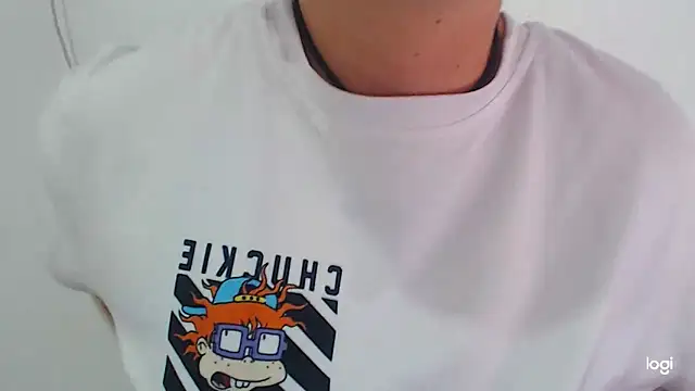 Snapshot of tomboyblue chatting on January 8, 2025, 7:24 pm tomboyblue online show from January 8, 2025, 7:24 pm