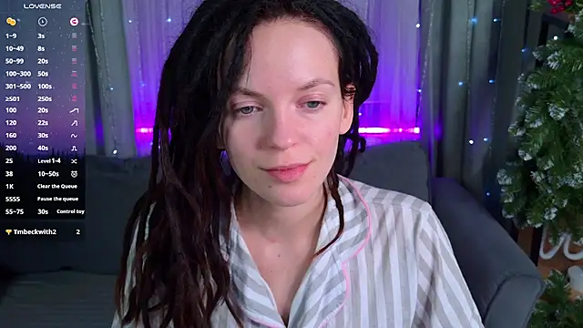 Snapshot of CoreyJane chatting on December 16, 2024, 5:38 am CoreyJane online show from December 16, 2024, 5:38 am