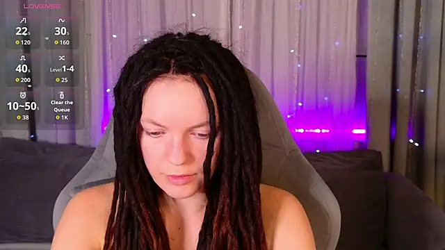 CoreyJane online show from April 19, 2026, 4:56 am