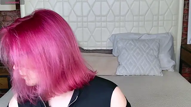 Lisa Adam online show from September 11, 2025, 7:14 pm