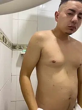 Snapshot of DanielGomez9 chatting on December 14, 2024, 12:01 pm DanielGomez9 online show from December 14, 2024, 12:01 pm