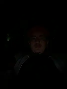 Snapshot of DanielGomez9 chatting on January 29, 2025, 12:01 am DanielGomez9 online show from January 29, 2025, 12:01 am