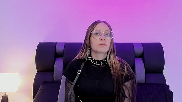 Snapshot of Siouxsie_cenobite chatting on January 24, 2025, 11:04 am Siouxsie cenobite online show from January 24, 2025, 11:04 am