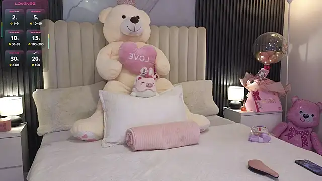 Madiee Rhea online show from May 20, 2026, 7:42 pm