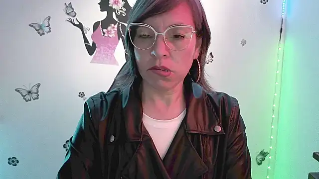 Lady breaks hearts online show from March 19, 2026, 10:36 pm