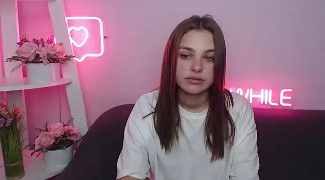 MilanaAngelAs online show from January 24, 2025, 10:53 am