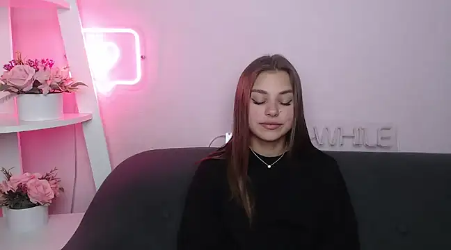 MilanaAngelAs online show from March 16, 2025, 1:38 pm