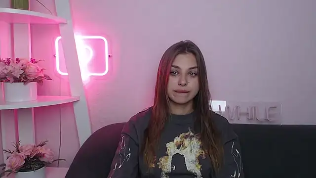 MilanaAngelAs online show from September 13, 2025, 4:34 am