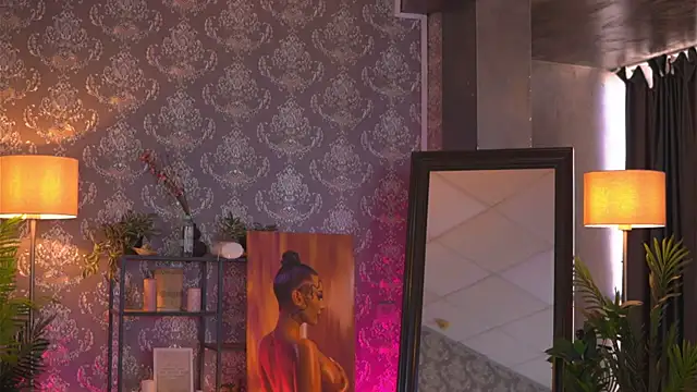 EvaZane online show from March 5, 2025, 8:00 am