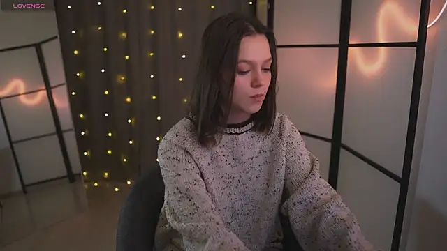 Addelin Moon online show from January 27, 2025, 4:01 pm