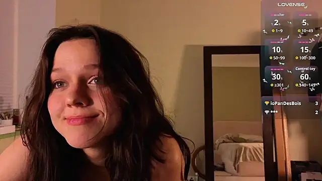 Addelin Moon online show from December 5, 2025, 5:53 pm