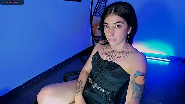 Nina-monroe online show from February 28, 2026, 12:00 am