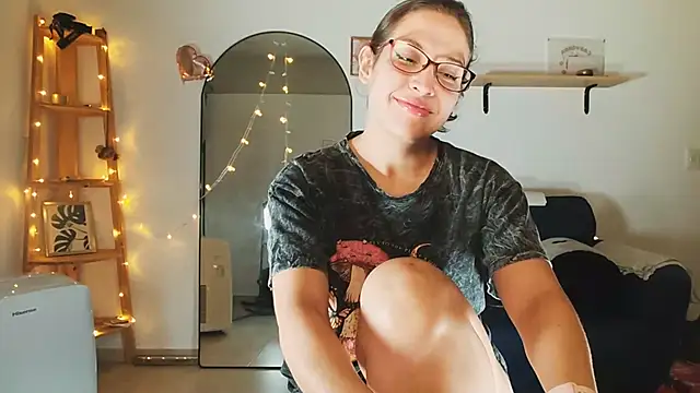 Melisa cream online show from March 14, 2025, 2:42 am