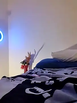 Papinine6 online show from September 11, 2025, 5:24 pm