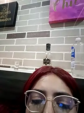 Rousse Collinss online show from October 28, 2025, 4:38 am