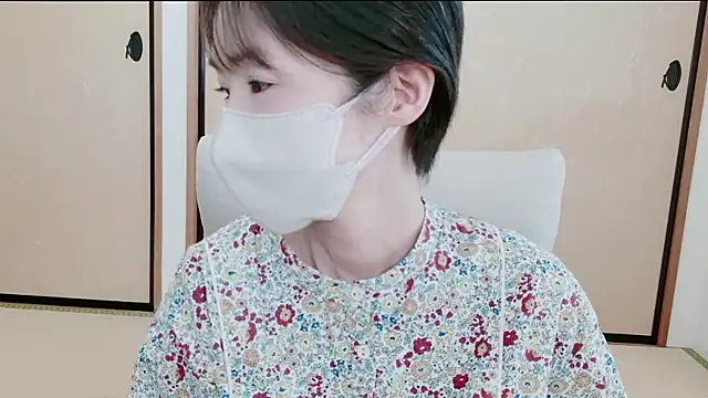 xxArisaxx online show from April 9, 2026, 6:19 am