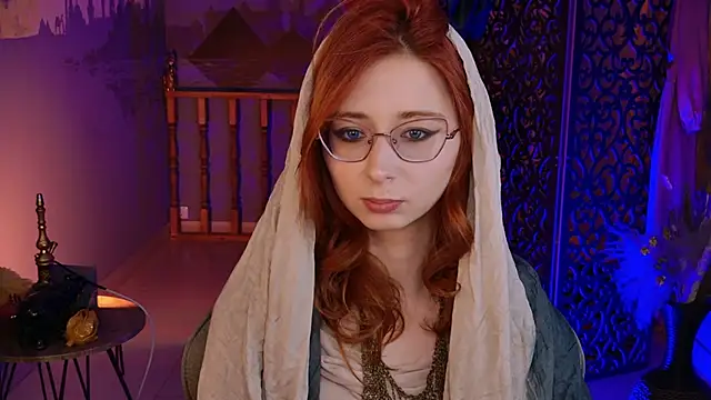 Snapshot of Orianna_Fox chatting on December 6, 2024, 1:22 pm Orianna Fox online show from December 6, 2024, 1:22 pm