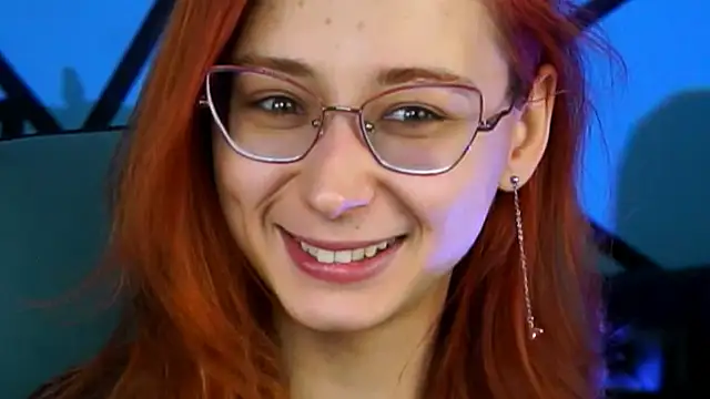 Snapshot of Orianna_Fox chatting on December 7, 2024, 12:13 pm Orianna Fox online show from December 7, 2024, 12:13 pm