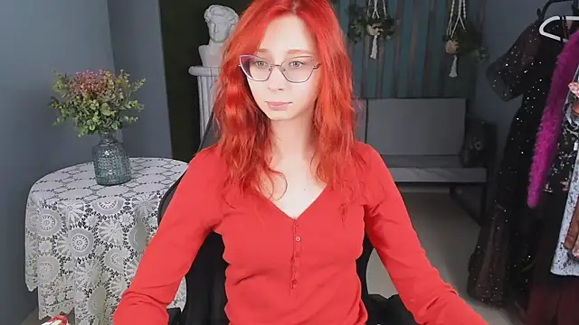 Snapshot of Orianna_Fox chatting on January 13, 2025, 9:08 am Orianna Fox online show from January 13, 2025, 9:08 am