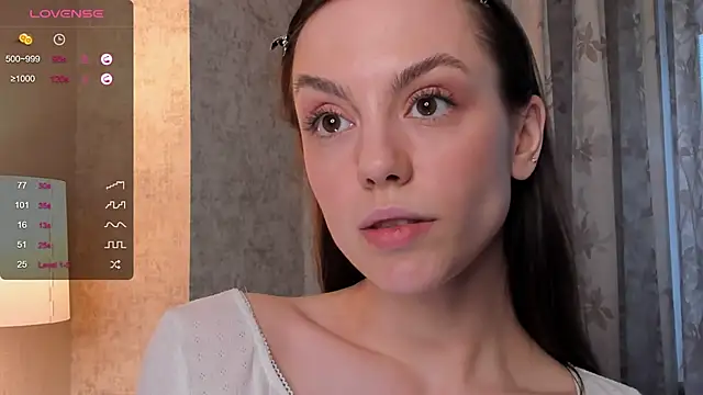 SandraBell online show from December 19, 2024, 12:12 pm