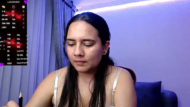 Lexyevans online show from December 6, 2024, 11:36 pm