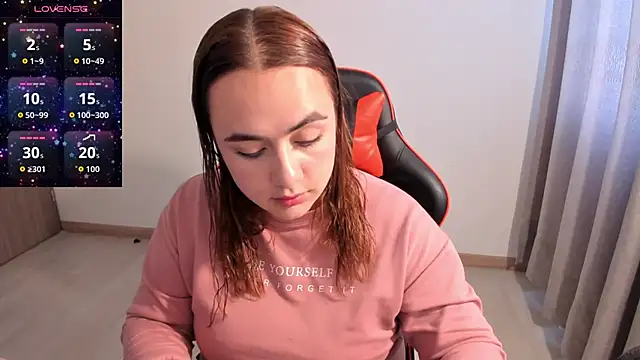 maryluna95 online show from February 12, 2026, 5:08 pm