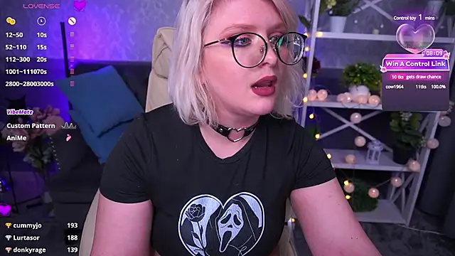 CoolTatis online show from March 15, 2025, 2:12 pm