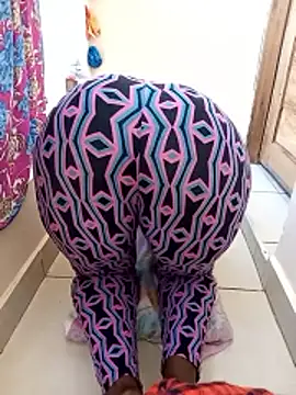 zainabsmile online show from April 8, 2026, 10:26 am