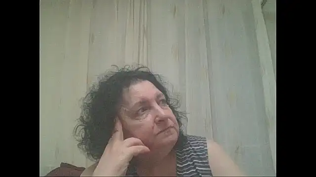 maturekorine online show from May 16, 2026, 6:28 pm