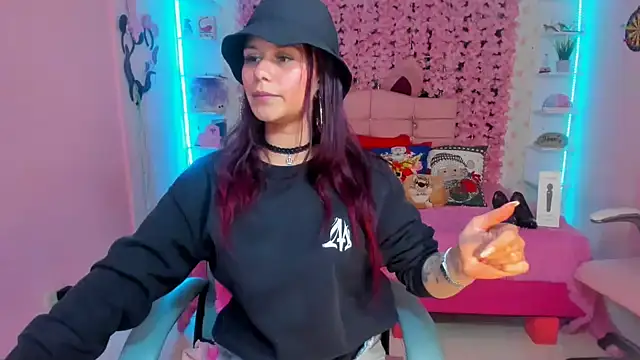 red moon 2 online show from December 20, 2024, 3:47 am