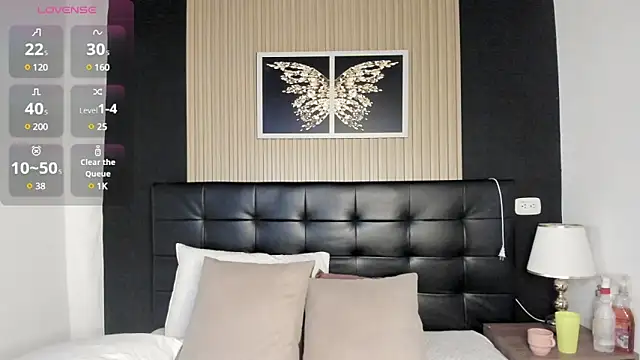 summer night  online show from February 28, 2025, 11:47 am