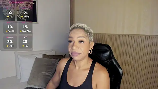 summer night  online show from March 26, 2026, 11:27 am