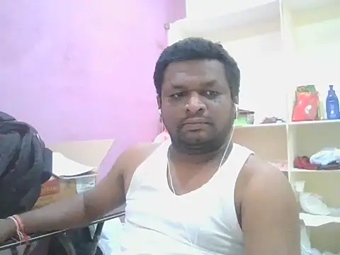 Snapshot of ITGuyhyd chatting on February 9, 2026, 5:28 pm ITGuyhyd online show from February 9, 2026, 5:28 pm