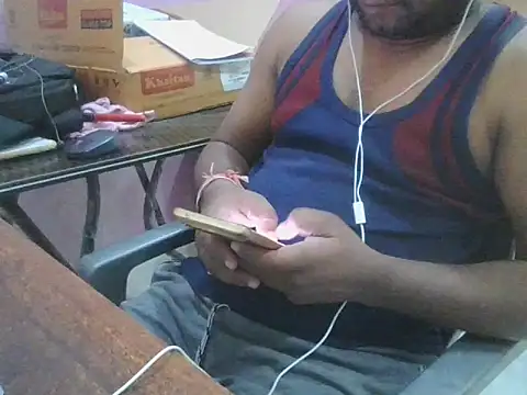 Snapshot of ITGuyhyd chatting on February 13, 2026, 5:53 pm ITGuyhyd online show from February 13, 2026, 5:53 pm