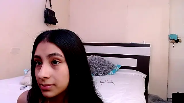 chika hellar online show from September 19, 2025, 10:10 pm