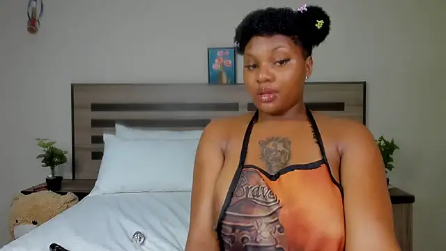 Renee-18 online show from January 1, 2025, 10:13 pm