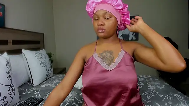 Renee-18 online show from February 15, 2025, 9:49 am