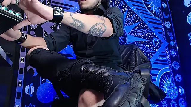 Dicaprioo  online show from February 15, 2025, 12:15 am