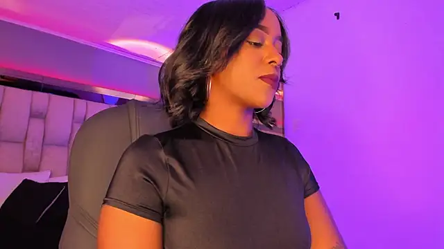 EmilyHaan online show from March 13, 2025, 8:11 pm