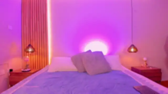 EmilyHaan online show from September 29, 2025, 8:02 pm