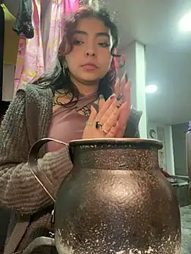 Snapshot of _Gothiccbitch_ chatting on December 6, 2024, 10:16 am  Gothiccbitch  online show from December 6, 2024, 10:16 am