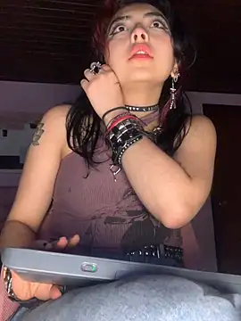 Snapshot of _Gothiccbitch_ chatting on January 23, 2025, 10:22 am  Gothiccbitch  online show from January 23, 2025, 10:22 am