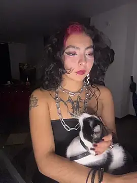  Gothiccbitch  online show from February 2, 2026, 4:33 am