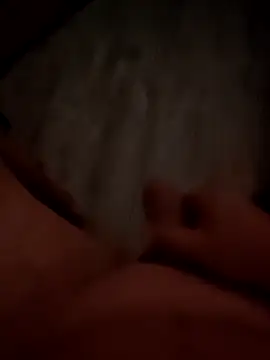 Szeltolo001 online show from October 31, 2025, 1:06 am