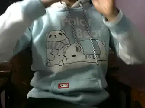 momo lov online show from January 24, 2025, 4:59 am