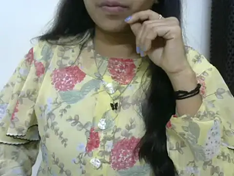 momo lov online show from February 28, 2025, 9:15 am