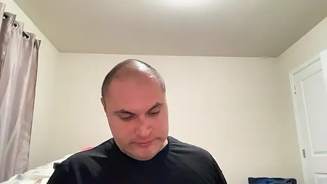 SluggishChase99 online show from April 7, 2026, 1:28 am