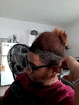 Dj-yefri-pauta online show from February 7, 2025, 8:53 pm