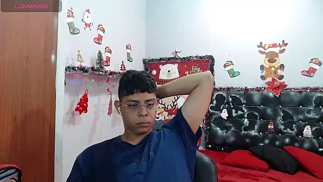 Wiiliam 20 online show from December 4, 2024, 2:04 pm