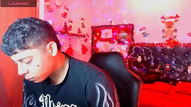 Wiiliam 20 online show from December 9, 2024, 6:57 pm